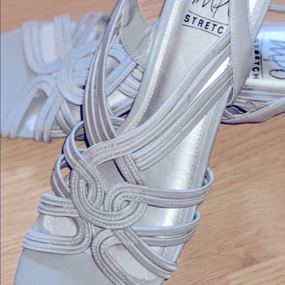 Impo Ruby Sandals size 8.5